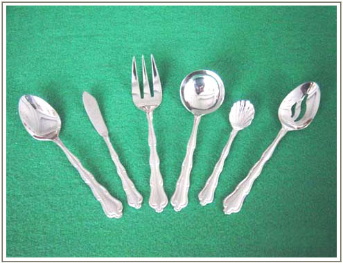 青青草原成人网餐具003